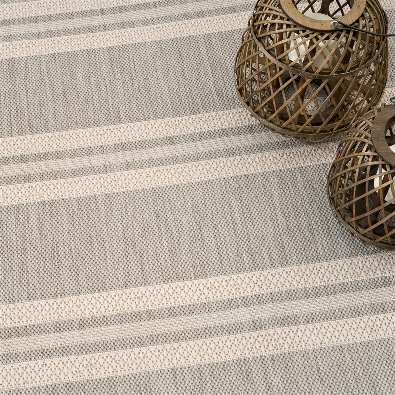 Nourison Horizon Indoor/Outdoor 5' x 7' Grey Modern Rug