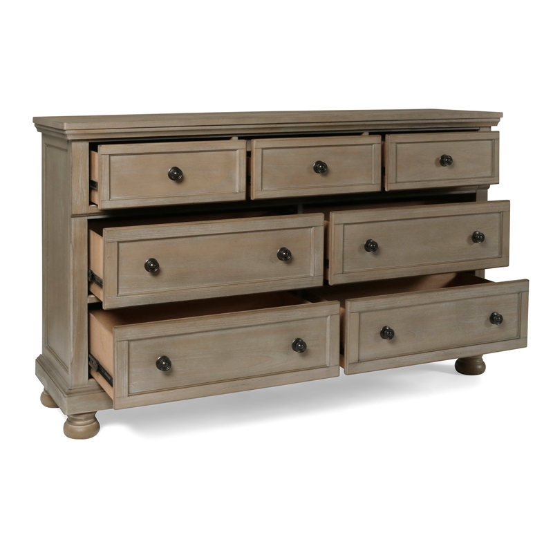 New Classic Allegra 4-Piece Wood Queen Bedroom Set with Chest in Pewter