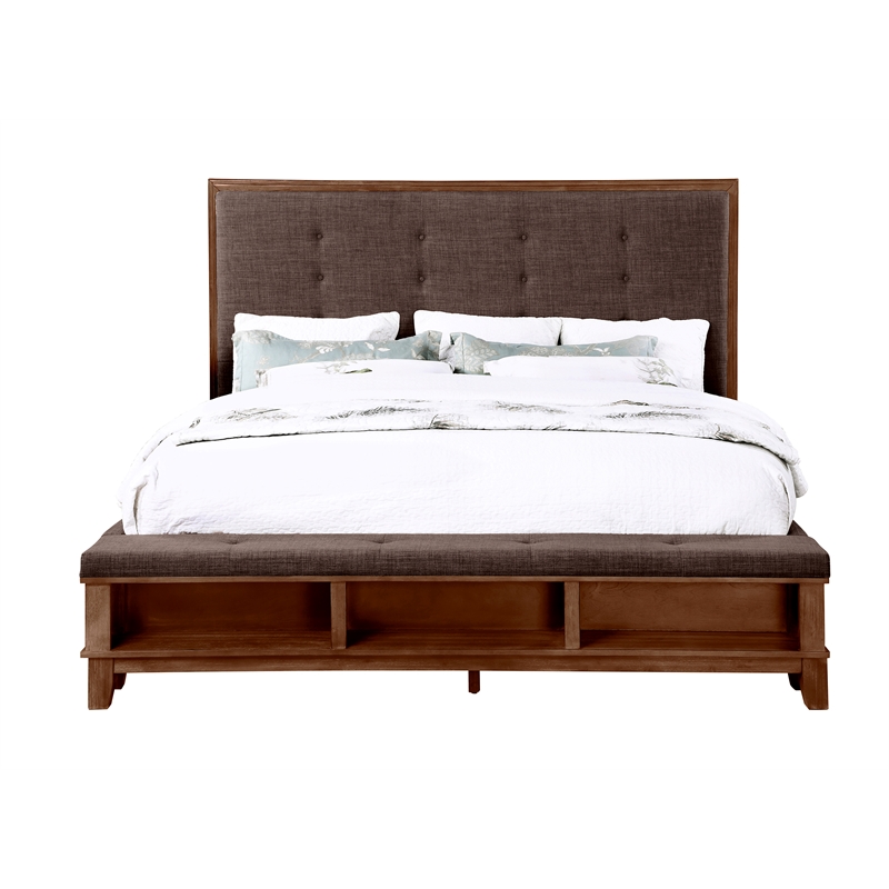 New Classic Furniture Cagney 5-Piece Wood King Bedroom Set in Chestnut