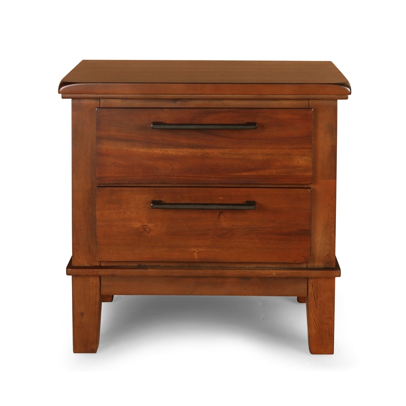 New Classic Cagney 4-Piece Wood Cal King Bedroom Set with Nightstand in Chestnut