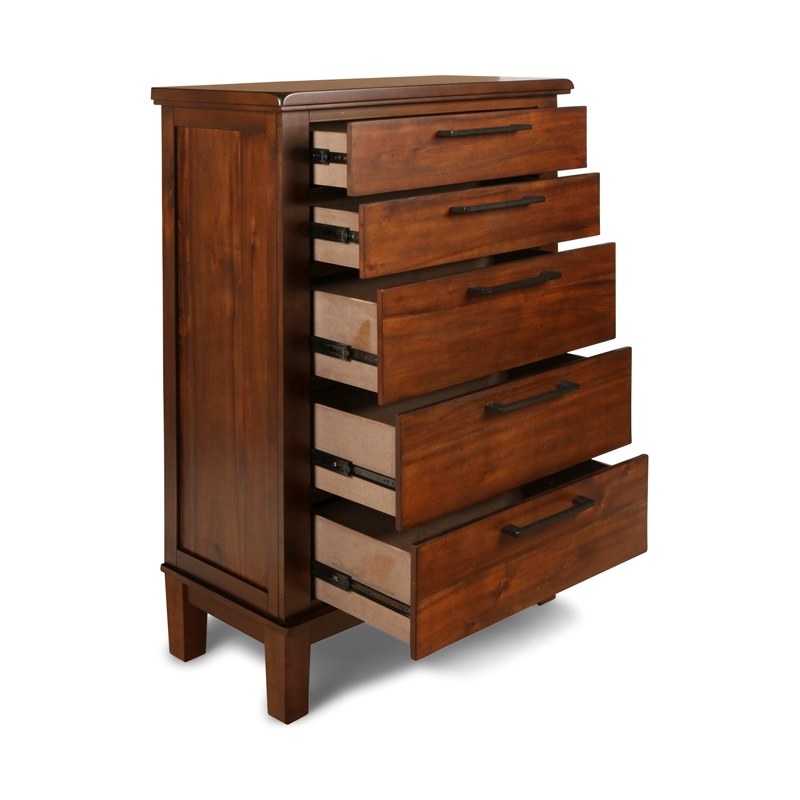 New Classic Furniture Cagney 5-Piece Wood Queen Bedroom Set in Chestnut