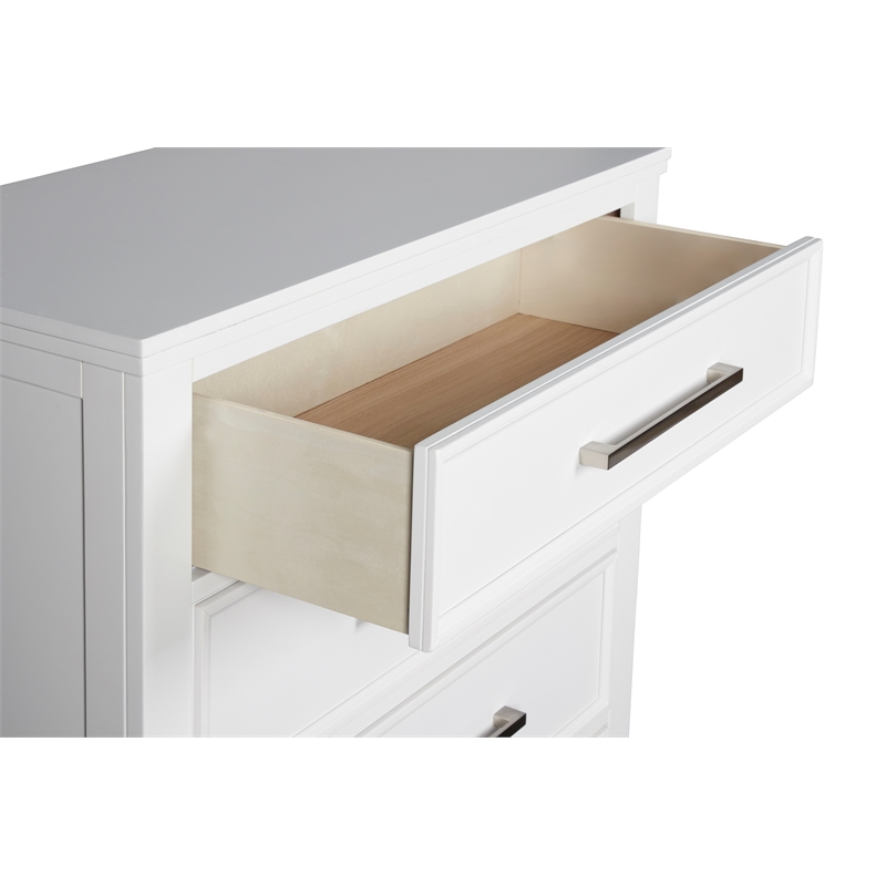 New Classic Andover 4-Piece Wood King Bedroom Set with Chest in White