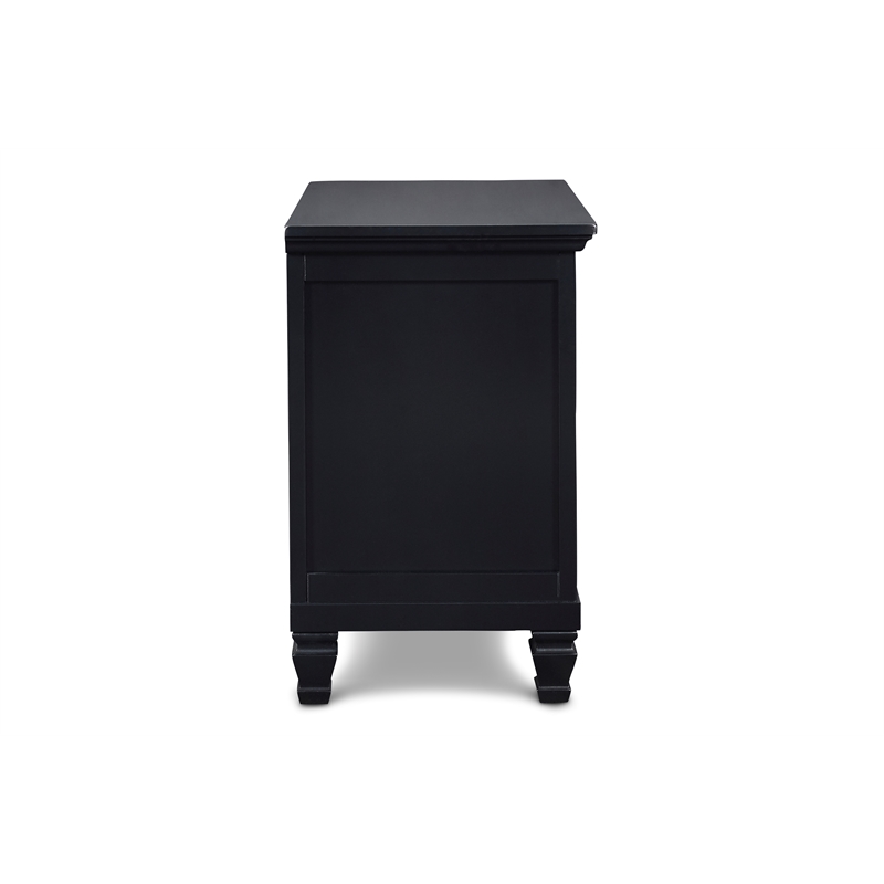 New Classic Tamarack 4-Piece Wood Queen Bedroom Set with Nightstand in Black