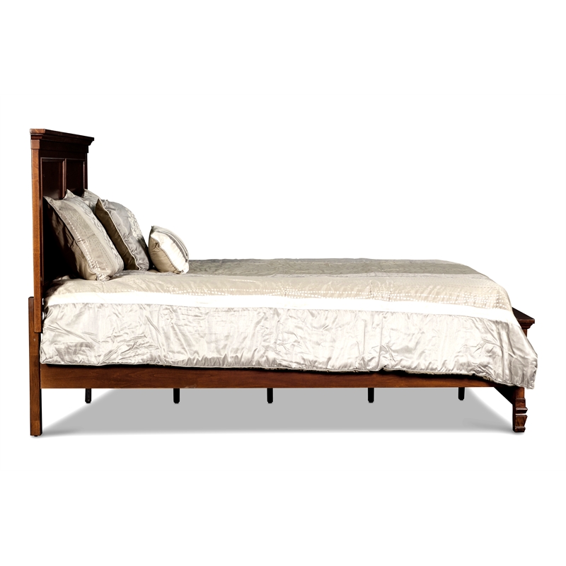 New Classic Tamarack 4PC Wood Queen Bedroom Set with Chest in Brown Cherry