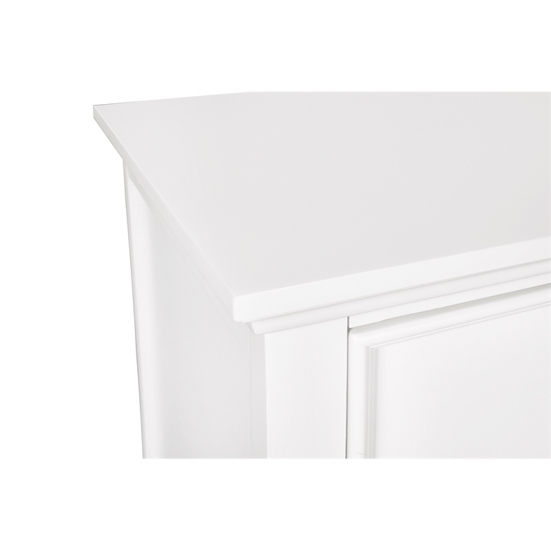 New Classic Tamarack 4-Piece Wood King Bedroom Set with Nightstand in White
