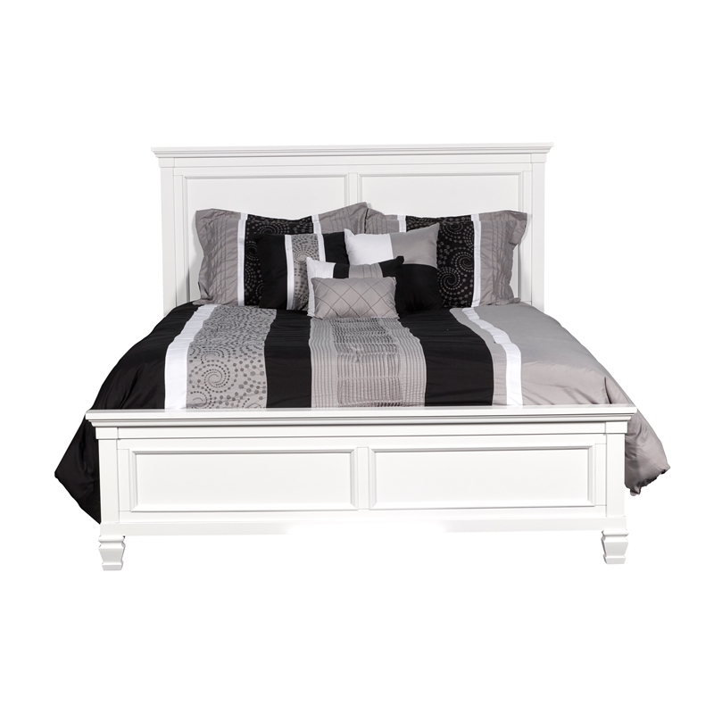 New Classic Tamarack 4-Piece Wood King Bedroom Set with Nightstand in White