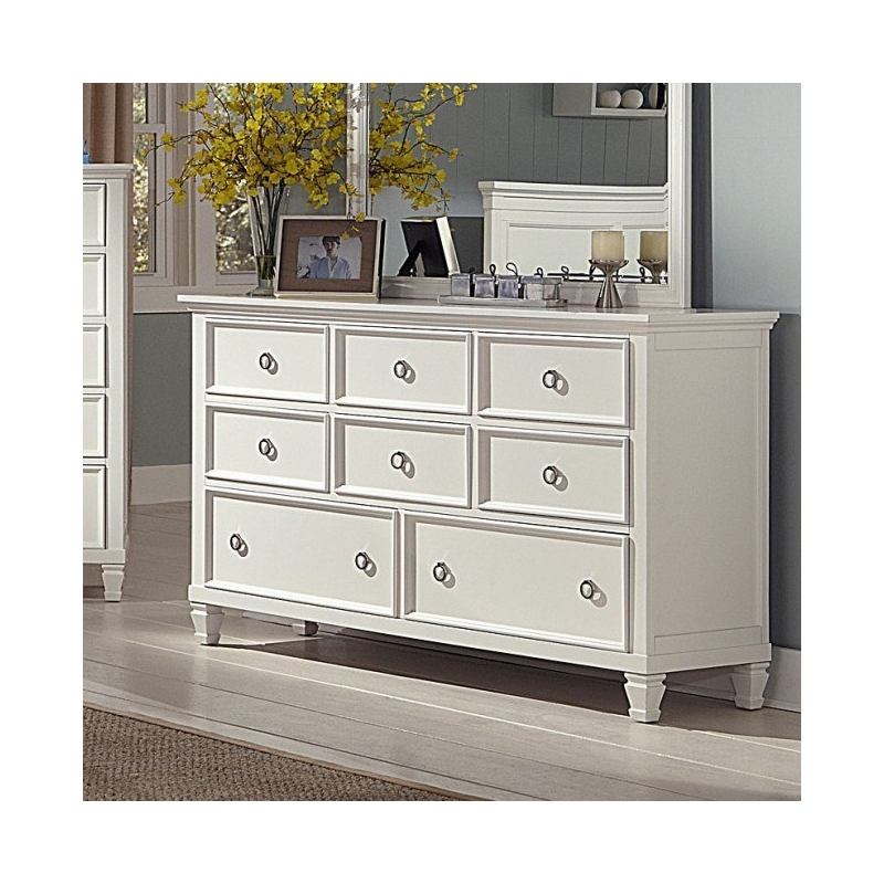 New Classic Furniture Tamarack 8-Drawer Wood Dresser in White