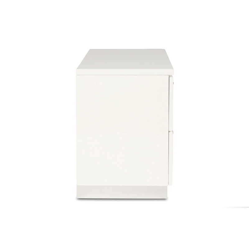 New Classic Sapphire 4-Piece Wood King Bedroom Set with Nightstand in White