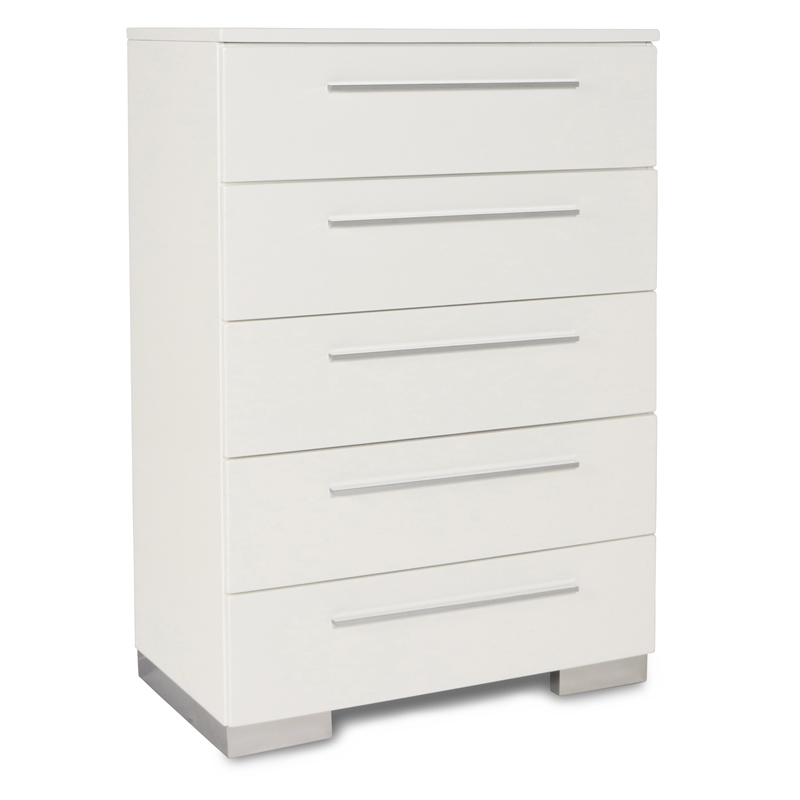 New Classic Sapphire 4-Piece Wood Queen Bedroom Set with Chest in White