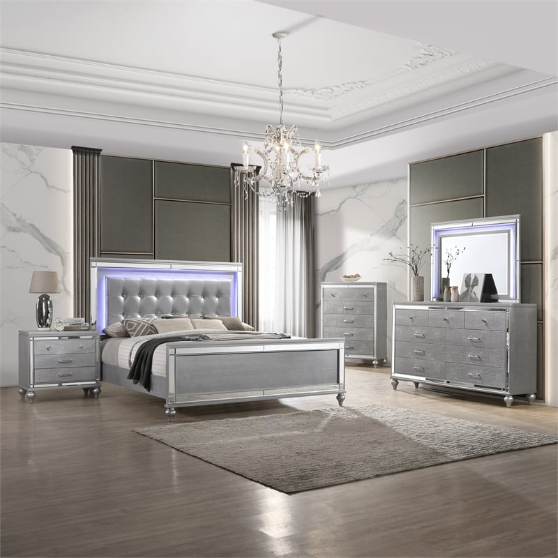 New Classic Valentine Furniture 5-Piece Solid Wood King Bedroom Set in Silver