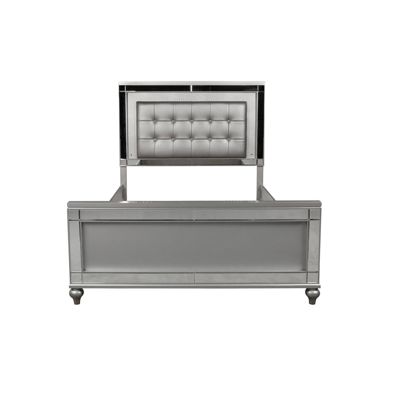 New Classic Furniture Valentine 5pc Solid Wood Cal King Bedroom Set in Silver