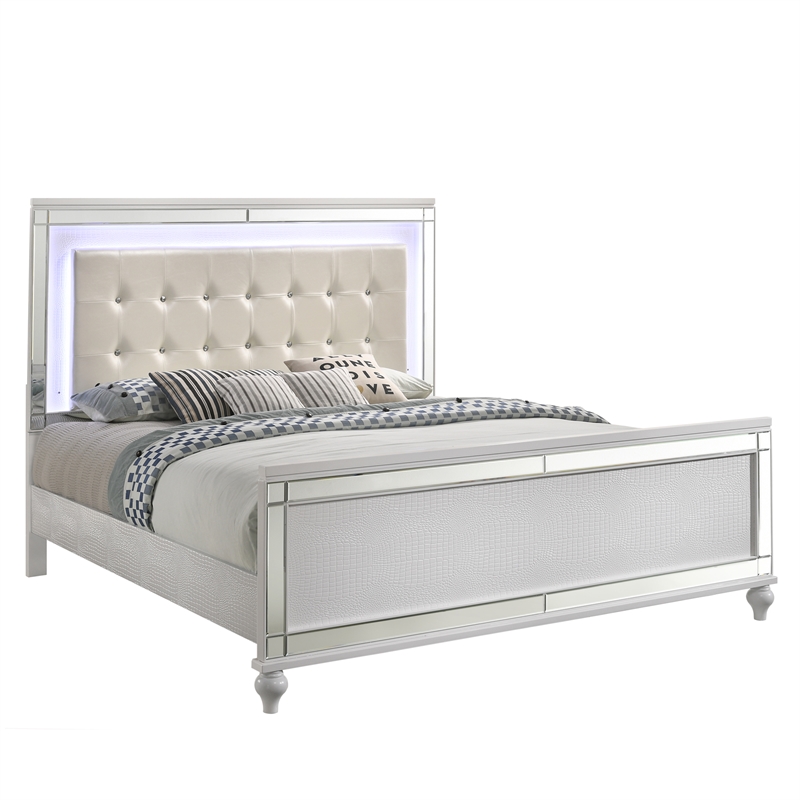 New Classic Furniture Valentine 6-Piece Solid Wood King Bedroom Set in White