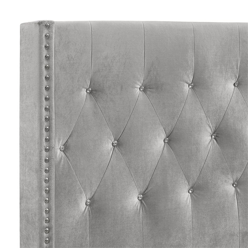 New Classic Furniture Huxley Solid Wood King Panel Bed in Gray