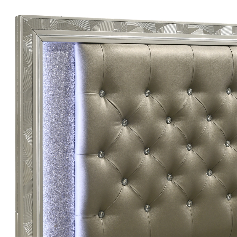 New Classic Furniture Radiance Solid Wood King Bed in Silver