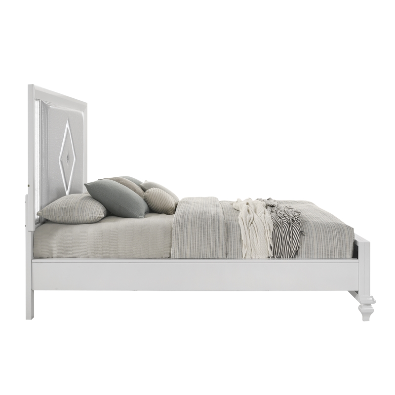 New Classic Furniture Stardust Solid Wood Cal King Upholstered Bed in White