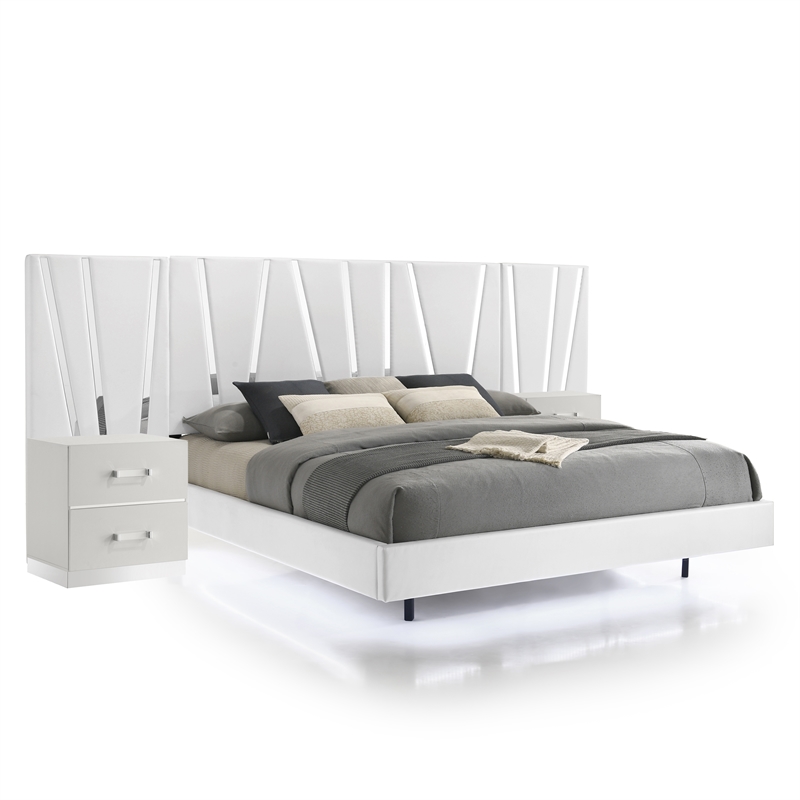 New Classic Furniture Europa Wood California King Bed with Nightstand in White