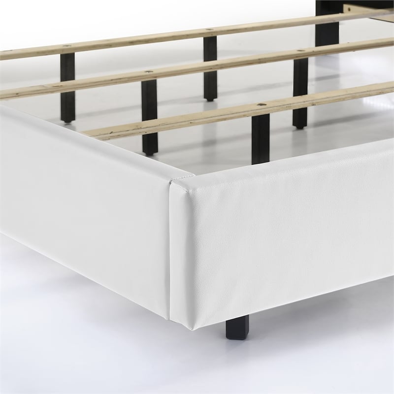 New Classic Furniture Europa Wood Queen Bed with Nightstand in White