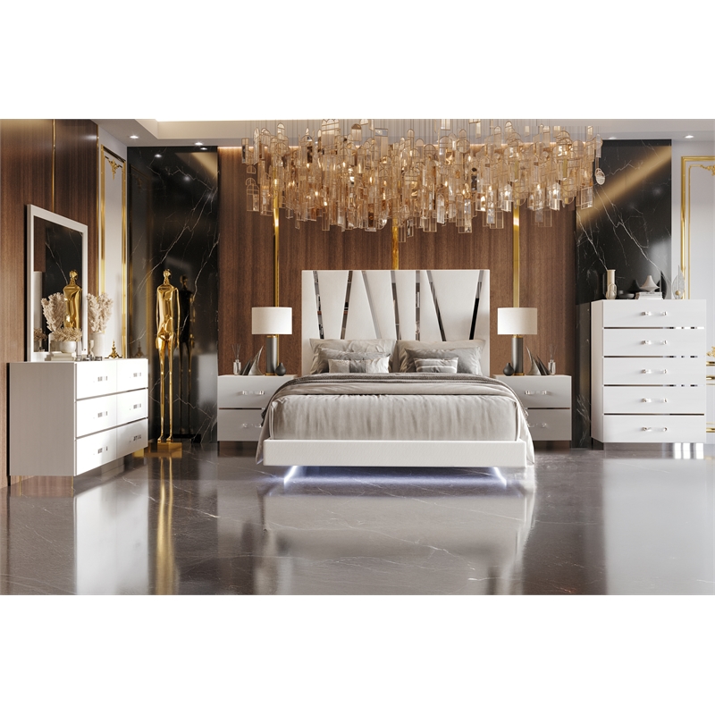 New Classic Furniture Europa 6-Piece Wood Queen Bedroom Set in White