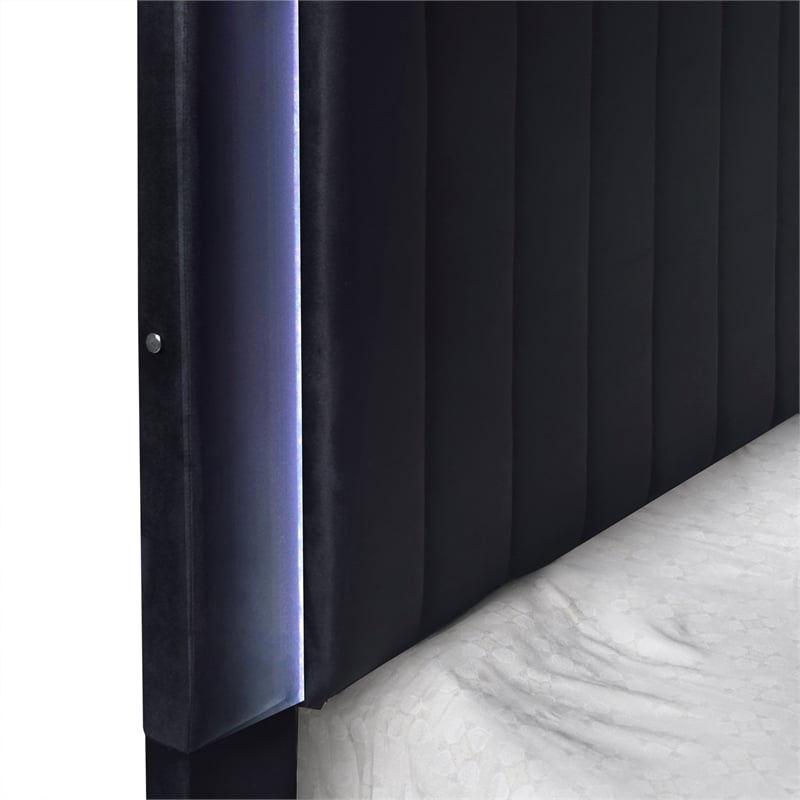 New Classic Furniture Empire Wood and Velvet Fabric King Bed in Black