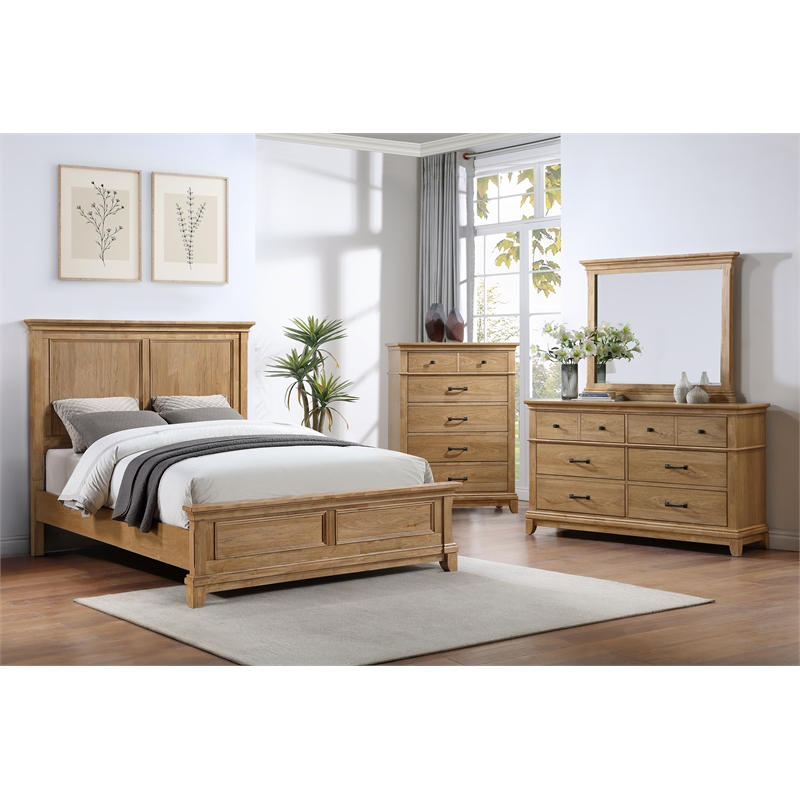 New Classic Furniture Sunstone 4-Pc Wood Queen Bedroom Set with Chest in Honey