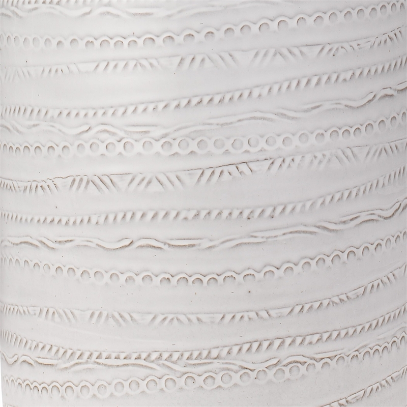 J&D Designs Co Trace Traditional Ceramic Table Lamp in White