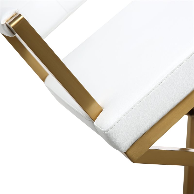TOV Furniture Director 26