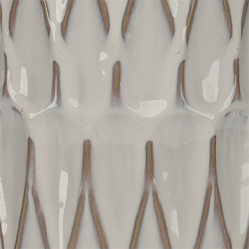 Eden Home Traditional Ceramic and Linen Table Lamp in White Patterned