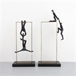 Retro Figure Ornament - Simple Metal Frame Gold