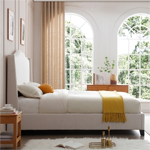 Hampton Linen Fabric Upholstered Queen Platform Bed in Cream