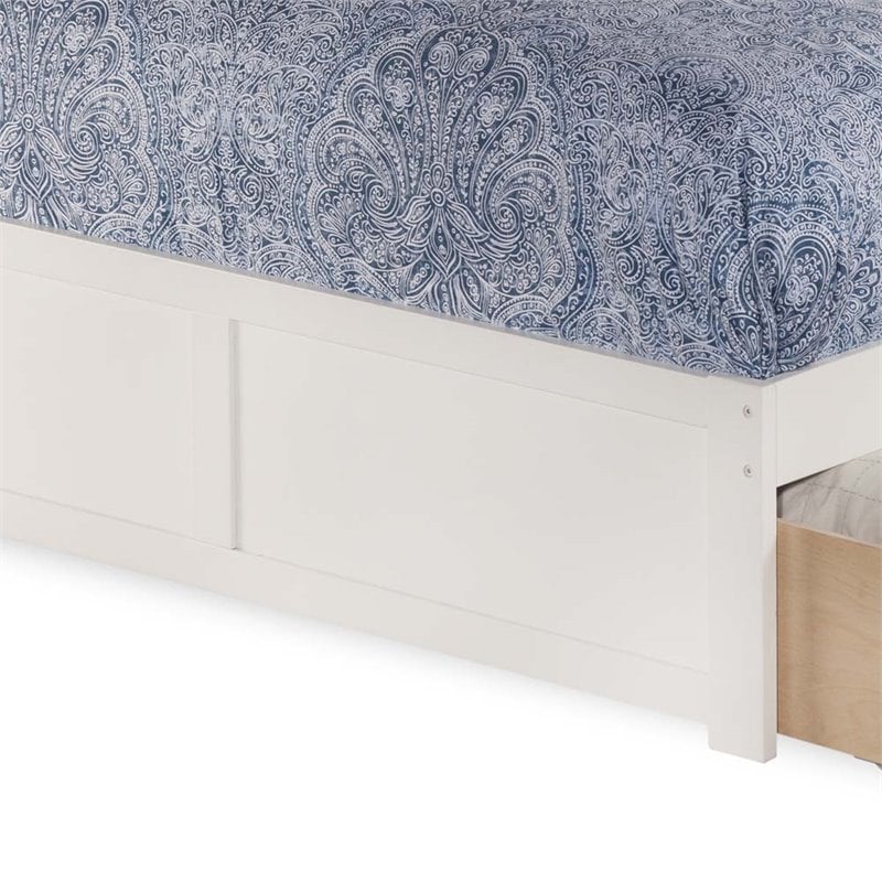Homesphere Furniture King Platform Bed with Footboard & Storage Drawers in White