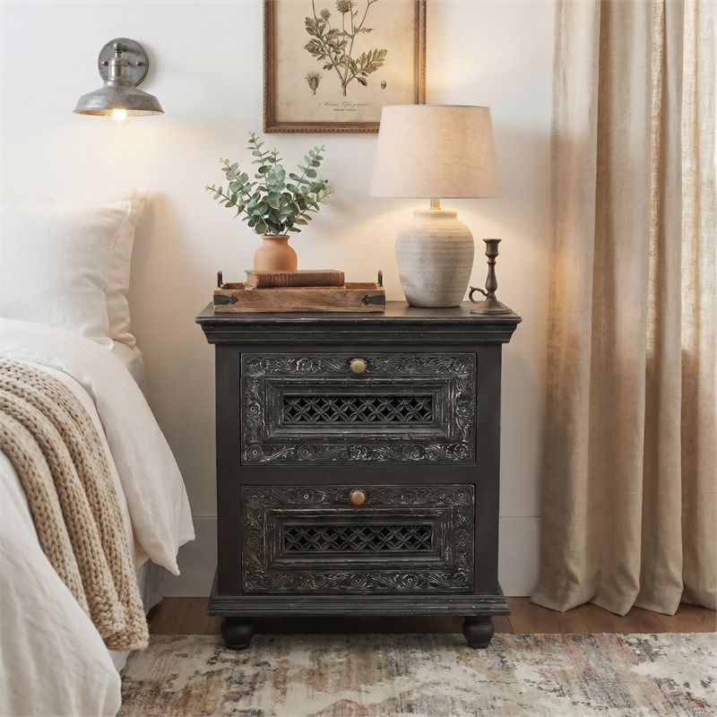 Bailey 2-piece Carved Solid Wood Bedroom Set