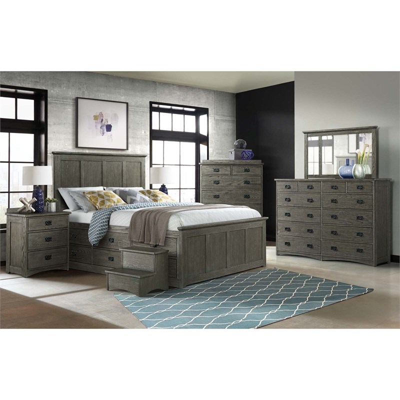 Intercon Furniture Oak Park Bedroom Traditional Wood Step Stool in Pewter