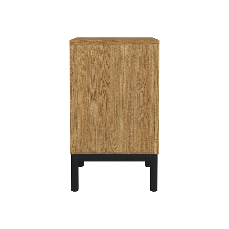 Intercon Newport Chairside Table in Natural Oak