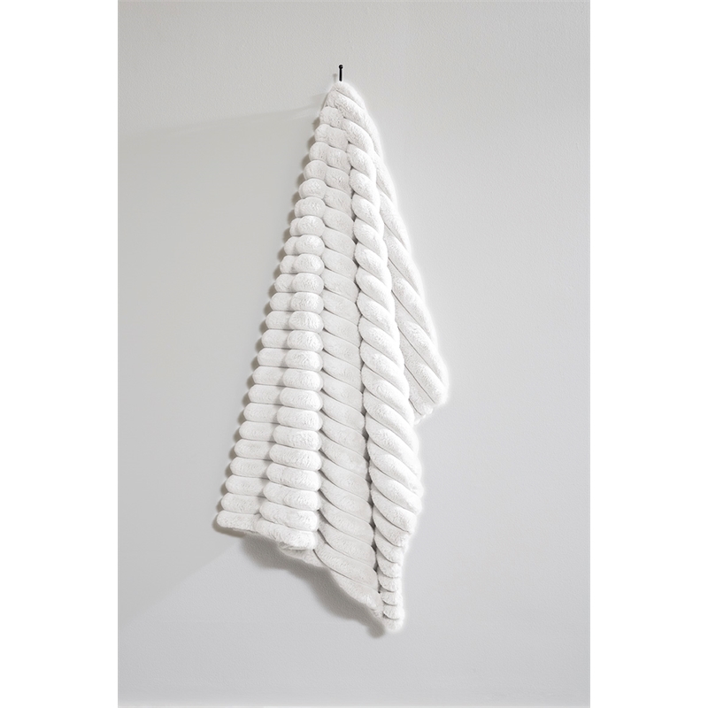 Albany Ultra Soft Fur Throw in White