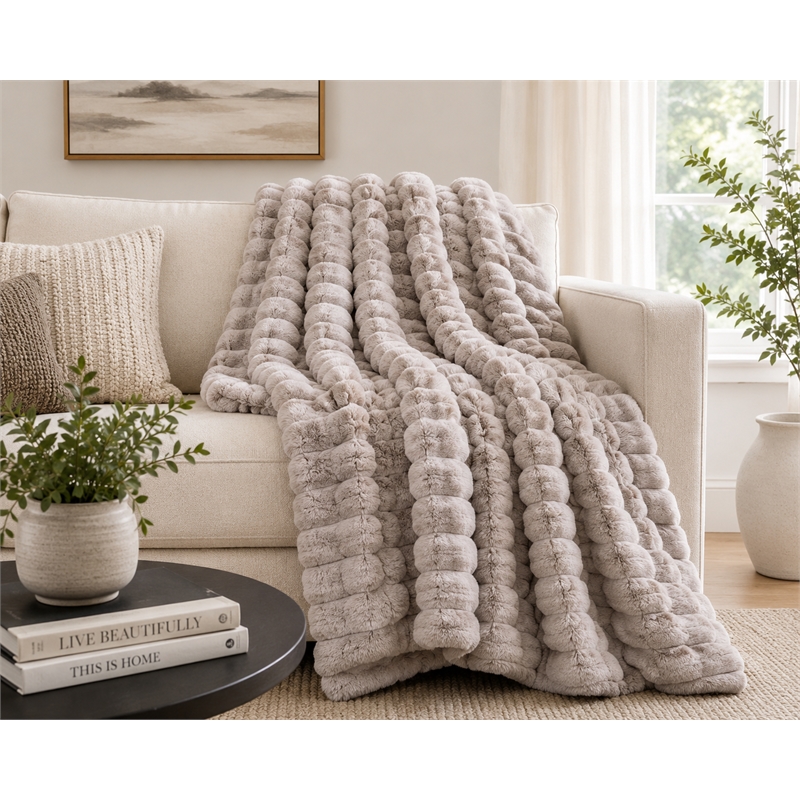 Albany Ultra Soft Fur Throw in Gray
