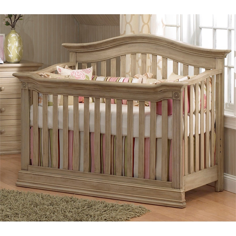 Baby Cache Montana Traditional Wood 4-in-1 Convertible Crib in Driftwood