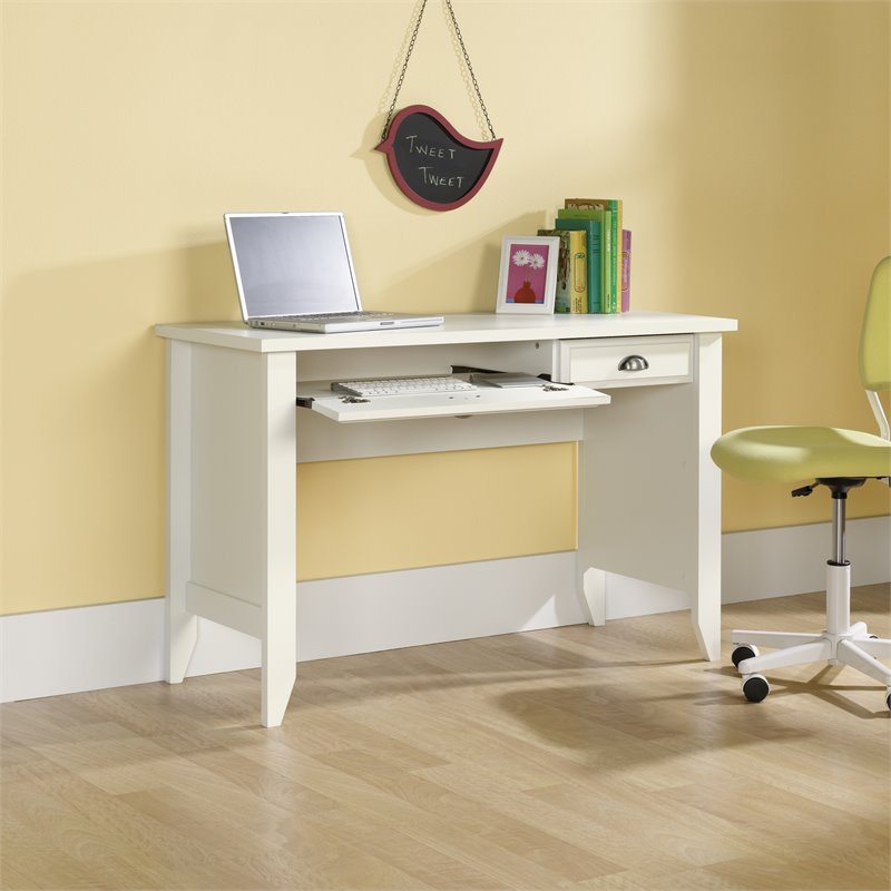 Computer Desk in Soft White 411204