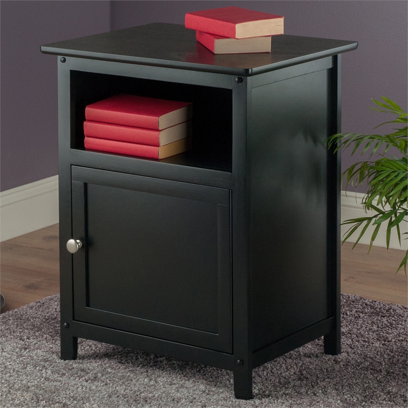 Winsome Henry Transitional Solid Wood End Table Wood in Black