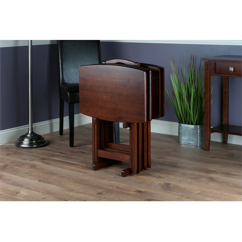 Winsome Darryl 5-Piece Curved Rectangular Solid Wood TV Tray Set in Walnut