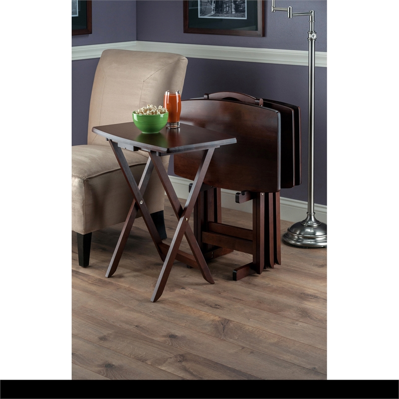 Winsome Darryl 5-Piece Curved Rectangular Solid Wood TV Tray Set in Walnut
