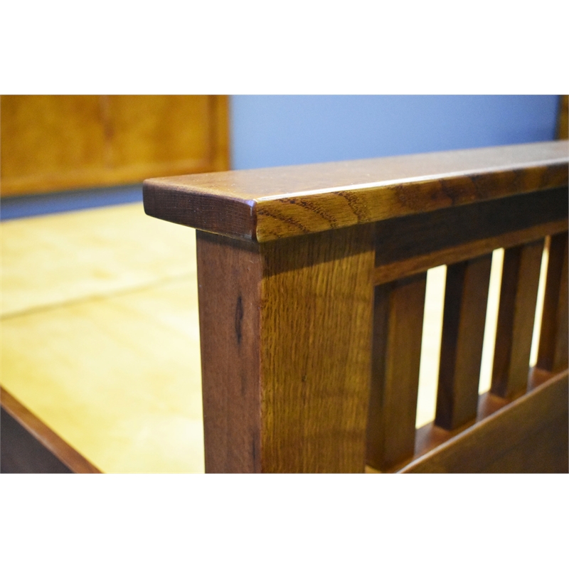 Crafters and Weavers Craftsman Mission Solid Wood King Bed with Slats in Cherry