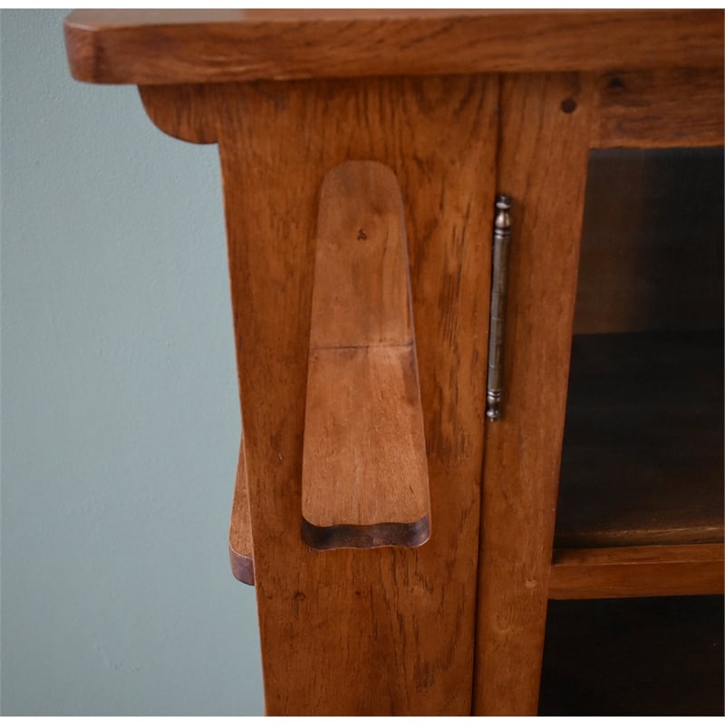 Crafters and Weavers Arts and Crafts Wood 2-Door Bookcase in Cherry
