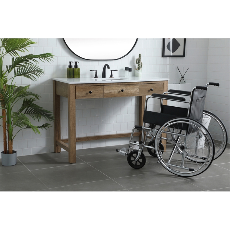 Elegant Kitchen and Bath Hudson 48