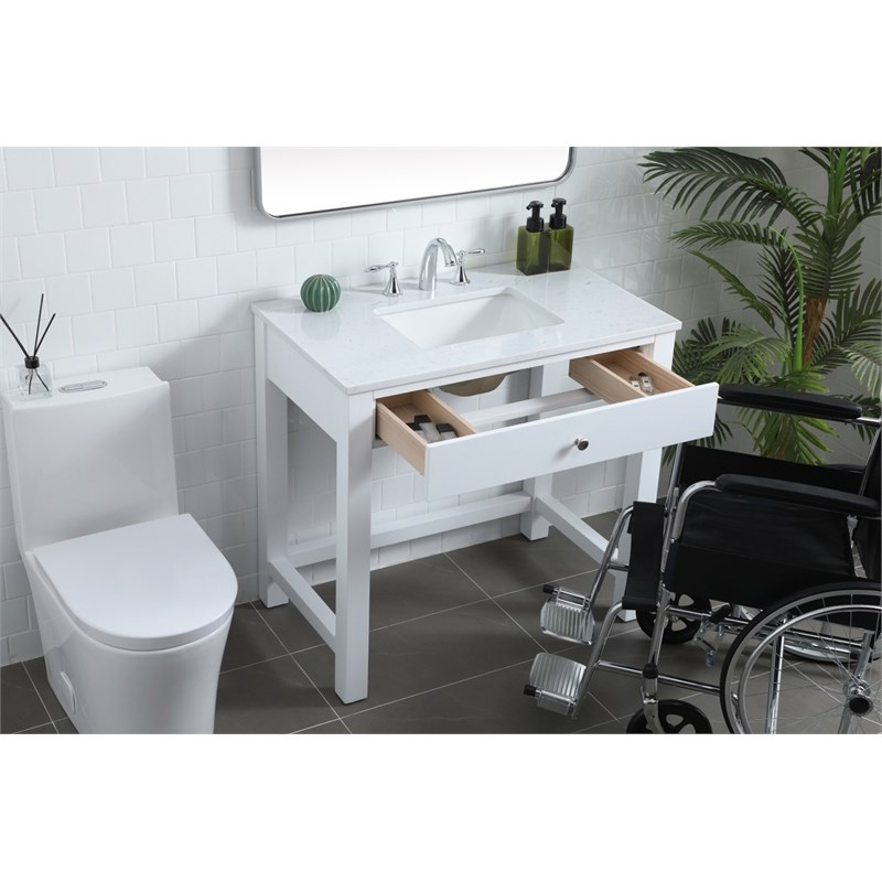 Elegant Kitchen and Bath Hudson 36