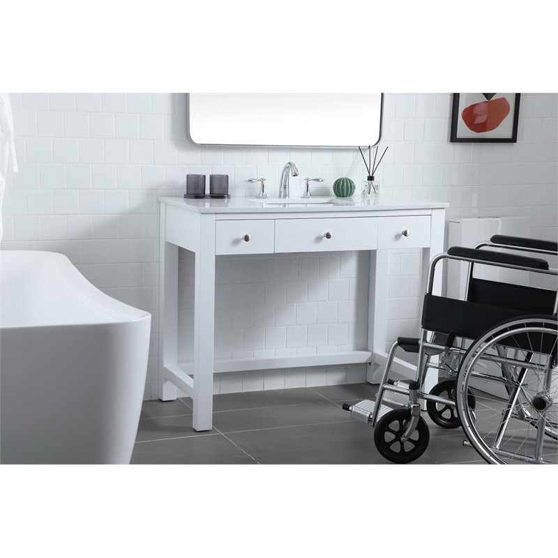 Elegant Kitchen and Bath Hudson 42