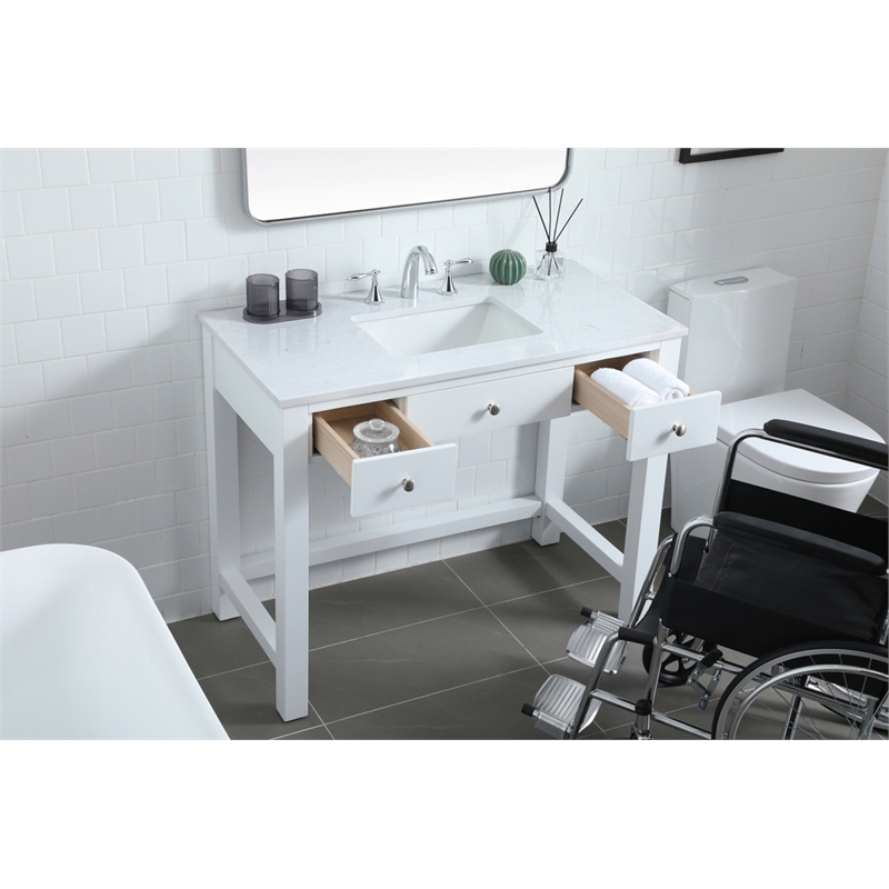 Elegant Kitchen and Bath Hudson 42