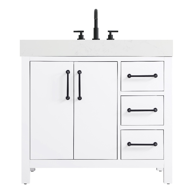 Elegant Kitchen and Bath 36