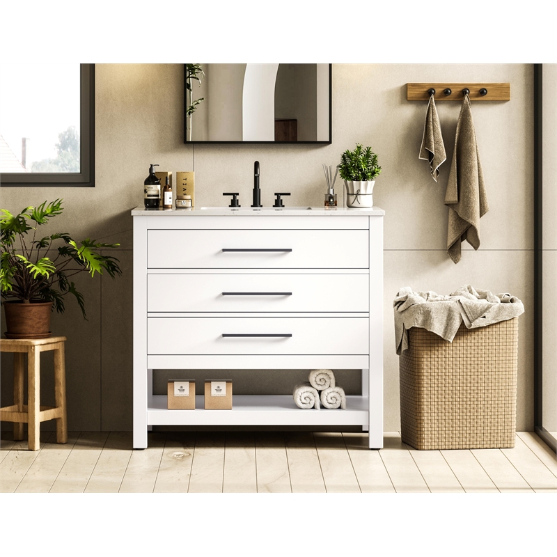 Elegant Kitchen and Bath 36