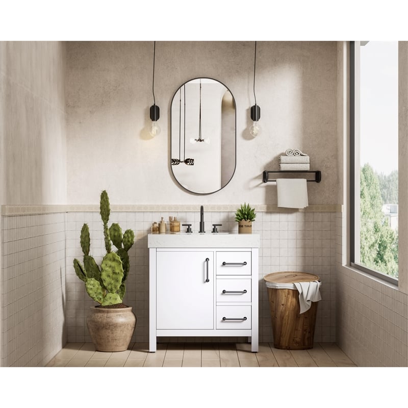 Elegant Kitchen and Bath 32