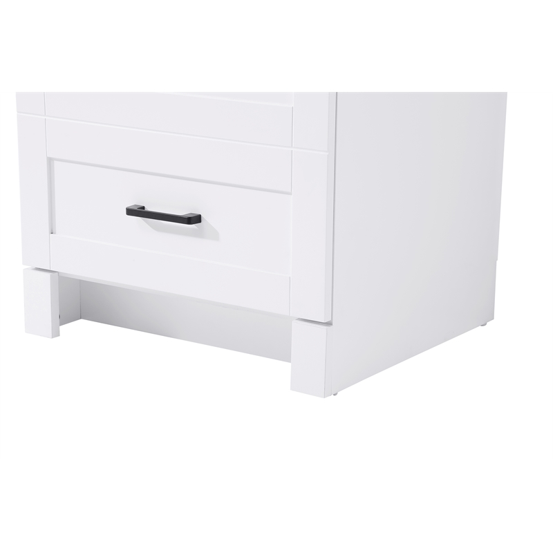 Elegant Kitchen and Bath 20